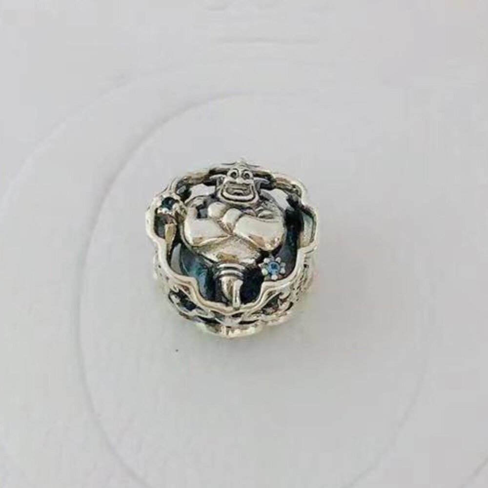 Pandora Disney Aladdin, Princess Jasmine & Genie Glow-in-the-dark Charm